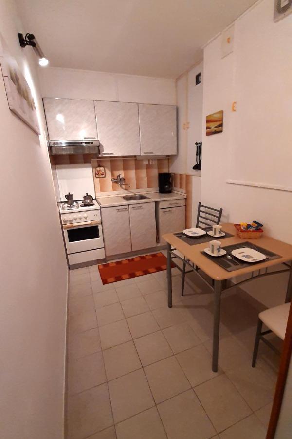 Apartments By The Sea Seget Vranjica, Trogir - 7508 Extérieur photo